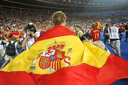 Fernando Torres celebrates Spain's remarkable triumph: the 24 year-old saved 